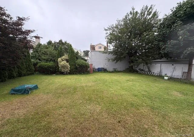 Photo 3 of Single family home for sale at 1435 Alpha St, Hempstead, NY 11003 | MLS# 1038196 | Listing updated on 2026-10-06