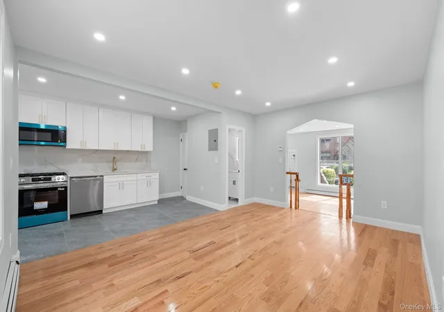 Photo 4 of Single family home for sale at 13018 227th Street, New York, NY 11413 | MLS# 1038205 | Listing updated on 2026-08-30