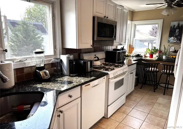 Photo 3 of Single family home for sale at 2312 Maple St, Hempstead, NY 11783 | MLS# 1038223 | Listing updated on 2026-08-15