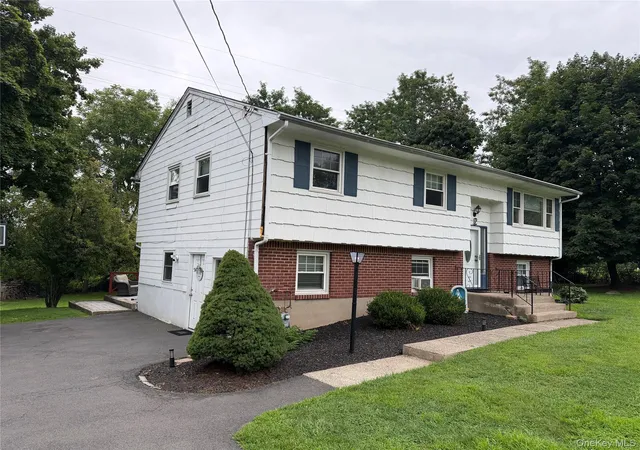 2nd image of 2 Cinder Rd, Haverstraw, NY 10923 | MLS# 1038238