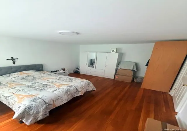 Photo 3 of Single family home for sale at 3056 87th Street, New York, NY 11369 | MLS# 1038240 | Listing updated on 2026-08-14