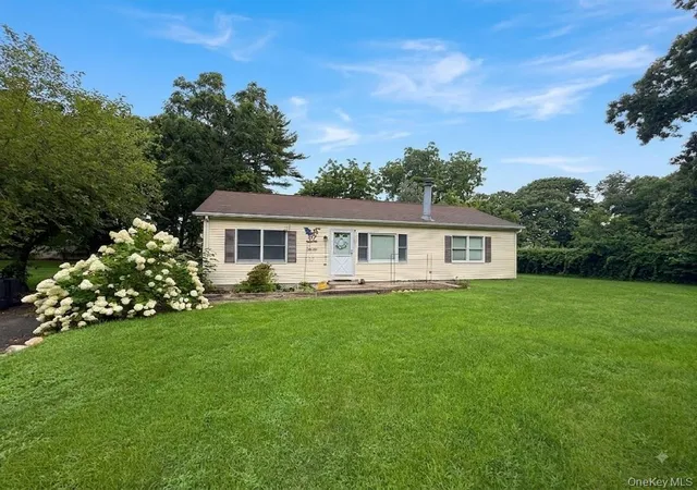 Photo 1 of Single family home for sale at 72 Locust Ave, Islip, NY 11769 | MLS# 1038275 | Listing updated on 2026-08-16
