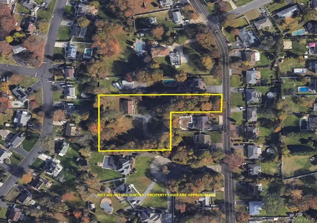 Photo 3 of Single family home for sale at 72 Locust Ave, Islip, NY 11769 | MLS# 1038275 | Listing updated on 2026-09-29