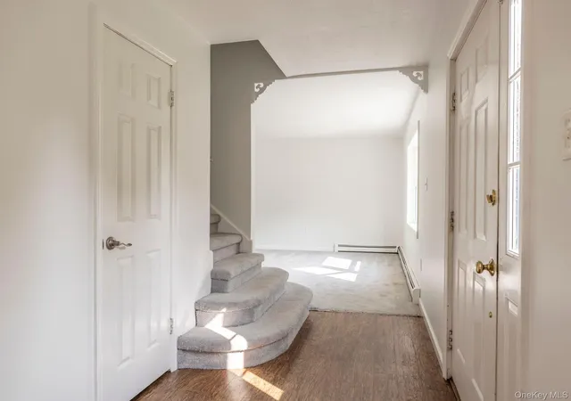 Photo 4 of Sale Pending at 233 Queens Hwy, Rochester, NY 12446 | MLS# 1038282 | Listing updated on 2026-09-23