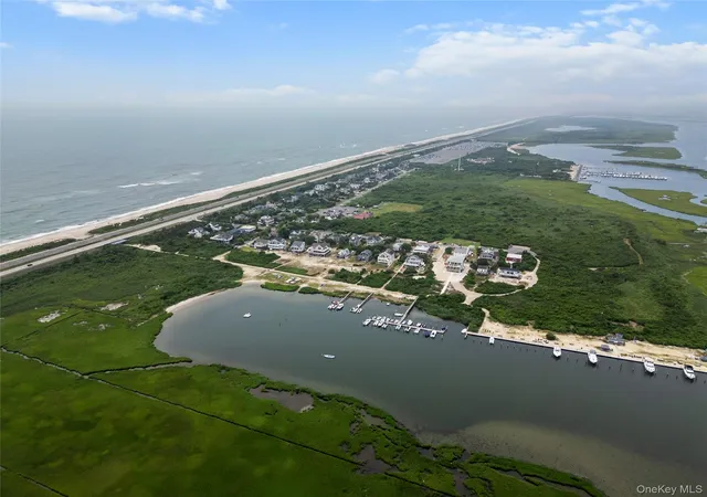 27th image of 25 Ocean Walk, Babylon, NY 11702 | MLS# 1038283