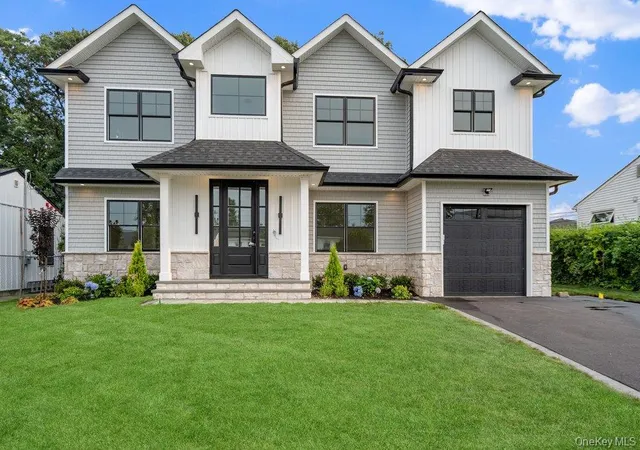 Photo 1 of Single family home for sale at 93 Morton Blvd, Oyster Bay, NY 11803 | MLS# 1038295 | Listing updated on 2026-08-14