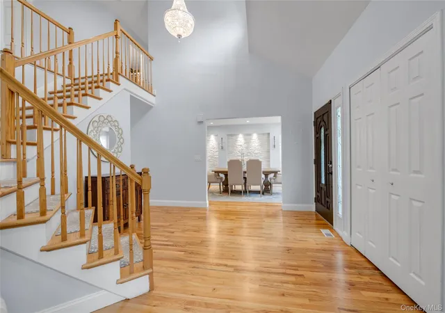 Photo 3 of Sale Pending at 43 Barrow Ct, Huntington, NY 11743 | MLS# 1038312 | Listing updated on 2026-08-28