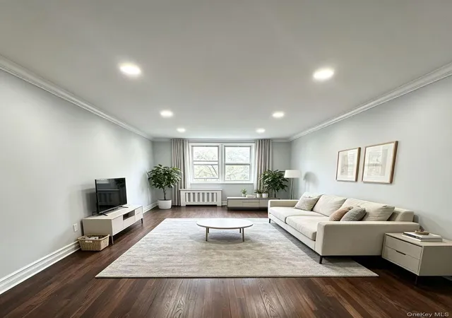 Listing Photo 3 - Condo for sale in building located at 143-40 41St Ave, New York, NY 11355 - Unit #4H