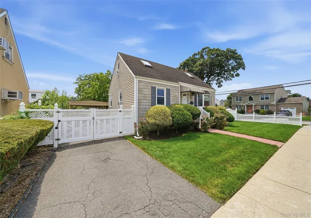 Photo 2 of Sale Pending at 1377 C St, Hempstead, NY 11003 | MLS# 1038330 | Listing updated on 2026-08-27