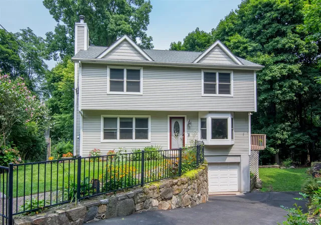 Photo 1 of Single family home for sale at 73 High St, Greenburgh, NY 10591 | MLS# 1038345 | Listing updated on 2026-08-28