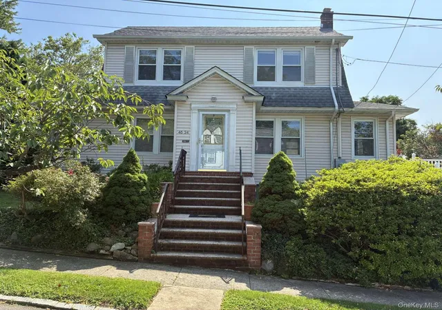 Photo 1 of Single family home for sale at 4634 Iris Ln, North Hempstead, NY 11020 | MLS# 1038351 | Listing updated on 2026-09-05