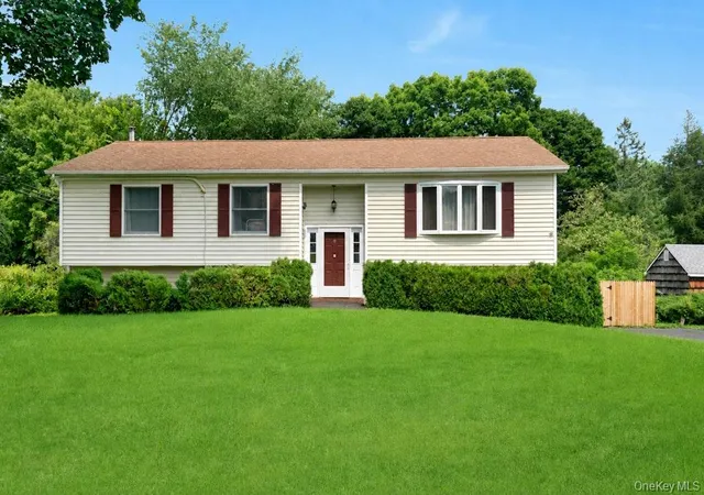 Photo 2 of Single family home for sale at 2 Shirley Dr, Patterson, NY 12563 | MLS# 1038378 | Listing updated on 2026-09-01