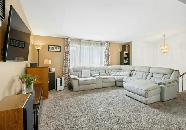 Photo 3 of Single family home for sale at 2 Shirley Dr, Patterson, NY 12563 | MLS# 1038378 | Listing updated on 2026-09-01