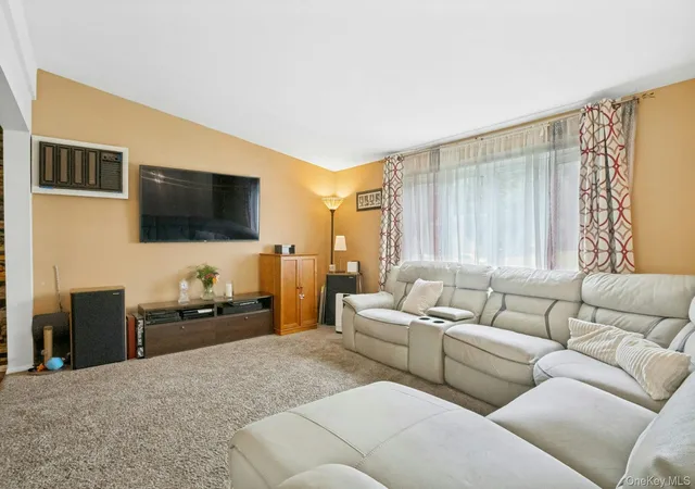Photo 4 of Single family home for sale at 2 Shirley Dr, Patterson, NY 12563 | MLS# 1038378 | Listing updated on 2026-09-01