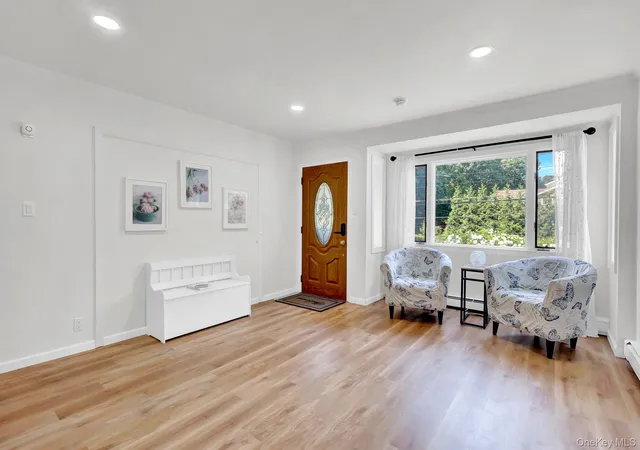 Photo 4 of Sale Pending at 653 Meadow Rd, Smithtown, NY 11787 | MLS# 1038388 | Listing updated on 2026-09-23