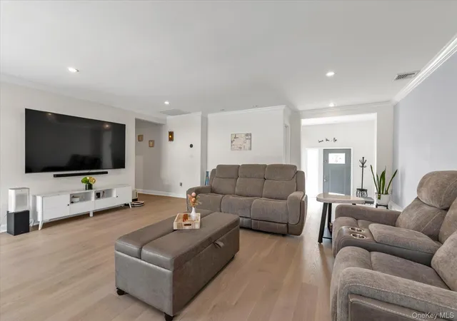 Photo 3 of Sale Pending at 529 Grant Ave, Hempstead, NY 11552 | MLS# 1038394 | Listing updated on 2026-08-28
