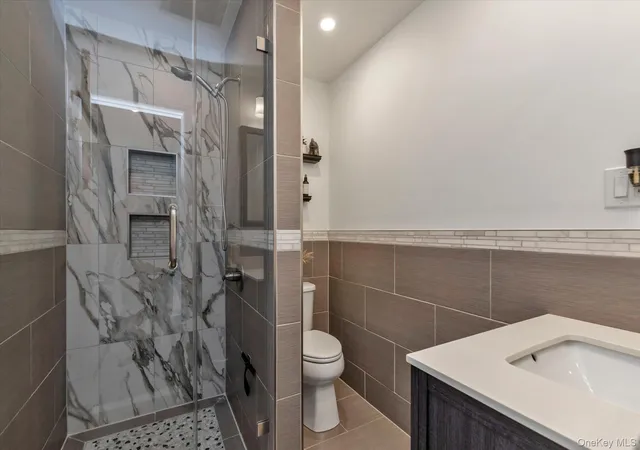 Photo 4 of Sale Pending at 529 Grant Ave, Hempstead, NY 11552 | MLS# 1038394 | Listing updated on 2026-08-28