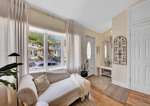 Photo 4 of Sale Pending at 9137 91st Street, New York, NY 11421 | MLS# 1038403 | Listing updated on 2026-09-16
