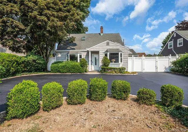 Photo 1 of Sale Pending at 9 Academy Ln, Hempstead, NY 11756 | MLS# 1038418 | Listing updated on 2026-08-26