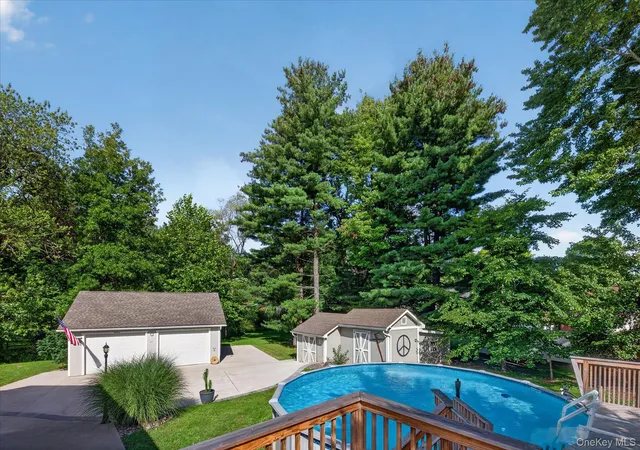 Photo 2 of Single family home for sale at 2 Linden Dr, Newburgh (town), NY 12550 | MLS# 1038458 | Listing updated on 2026-09-15