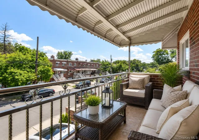 Photo 4 of House for sale at 2451 Wilson Ave, New York, NY 10469 | MLS# 1038475 | Listing updated on 2026-10-06