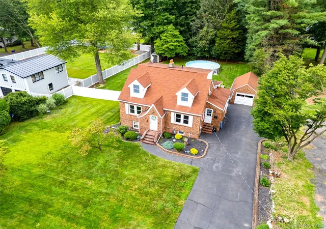 Photo 3 of Sale Pending at 58 2nd Street, Clarkstown, NY 10956 | MLS# 1038487 | Listing updated on 2026-09-04