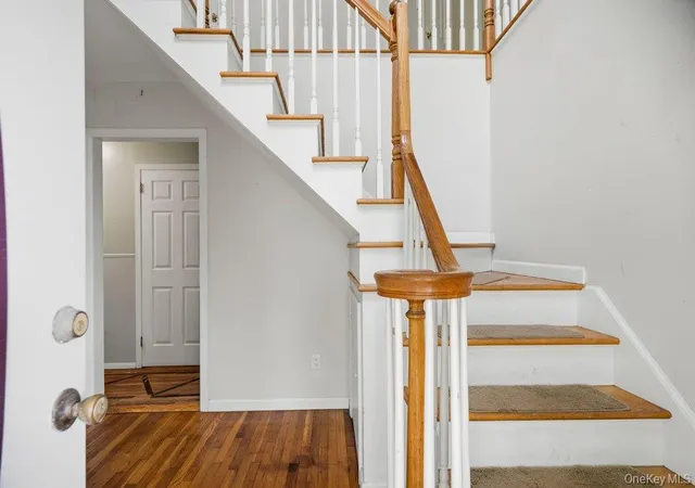 Photo 1 of Sale Pending at 271 Wilson Blvd, Islip, NY 11751 | MLS# 1038507 | Listing updated on 2026-09-24
