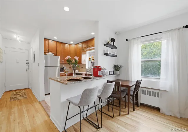 Photo 5 of Condo for sale at 330 S Broadway #B11, Greenburgh, NY 10591 | MLS# 1038514 | Listing updated on 2026-08-15