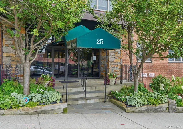 Photo 1 of Condo for sale at 25 Franklin Ave #6D, White Plains, NY 10601 | MLS# 1038535 | Listing updated on 2026-08-15