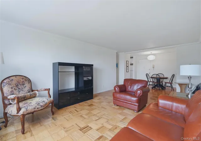 Photo 4 of House for sale at 25 Franklin Ave #6D, White Plains, NY 10601 | MLS# 1038535 | Listing updated on 2026-08-15