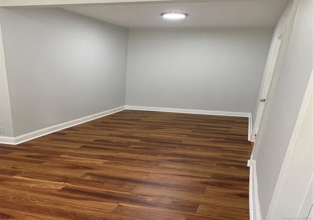 34th image of 1965 Pilgrim Ave, New York, NY 10461 | MLS# 1038547