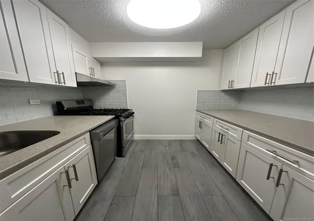 Photo 3 of Condo for sale at 41-40 Union St #2O, New York, NY 11355 | MLS# 1038557 | Listing updated on 2026-09-01