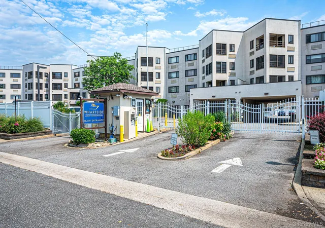 Photo 2 of Sale Pending at 725 Miller #130, Hempstead, NY 11520 | MLS# 1038573 | Listing updated on 2026-09-13