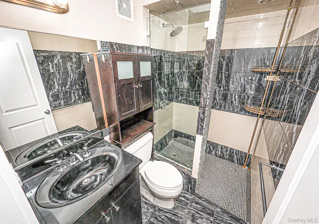 Photo 4 of Sale Pending at 725 Miller #130, Hempstead, NY 11520 | MLS# 1038573 | Listing updated on 2026-09-13