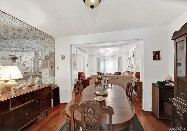 Listing Photo 4 - Condo for sale in building located at 469 47th St, New York, NY 11220