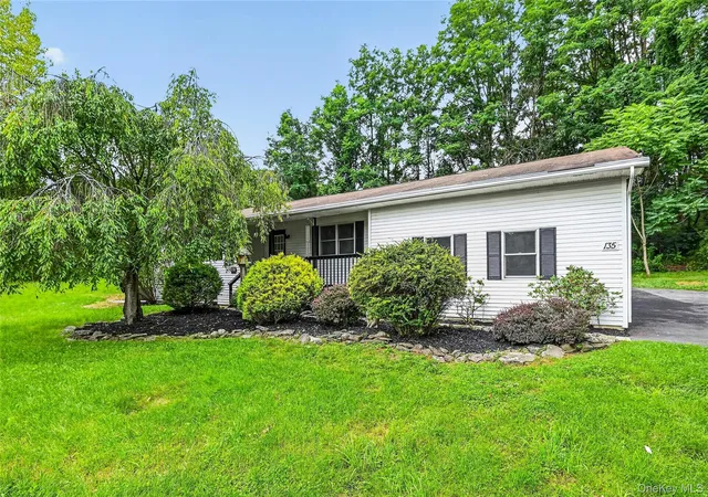 2nd image of 1 Christopher Wy, Newburgh (town), NY 12542 | MLS# 1038587