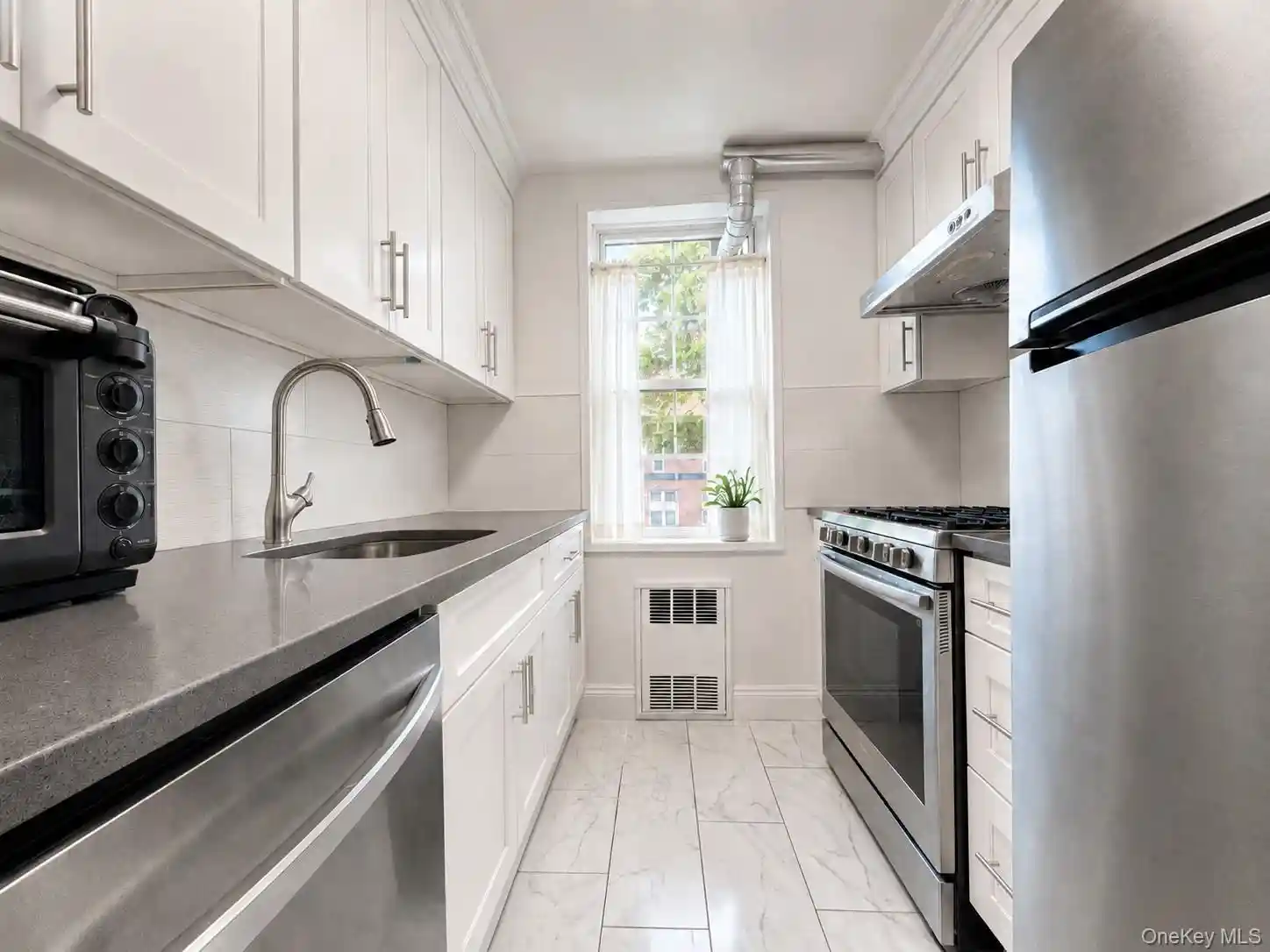 Listing Photo 2 - Condo for sale in 65-65 Wetherole St located at 65-65 Wetherole St, New York, NY 11374 - Unit #5R