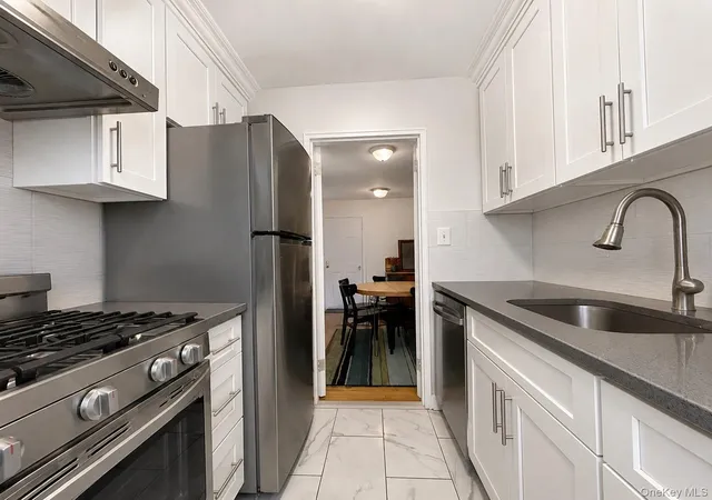 Listing Photo 3 - Condo for sale in building located at 65-65 Wetherole St, New York, NY 11374 - Unit #5R