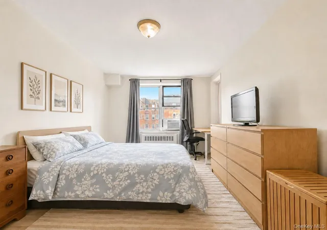 Listing Photo 5 - Condo for sale in building located at 65-65 Wetherole St, New York, NY 11374 - Unit #5R