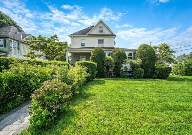 Photo 1 of Single family home for sale at 107 Whaley St, Hempstead, NY 11520 | MLS# 1038592 | Listing updated on 2026-09-17