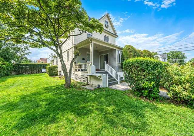 Photo 2 of Single family home for sale at 107 Whaley St, Hempstead, NY 11520 | MLS# 1038592 | Listing updated on 2026-09-17