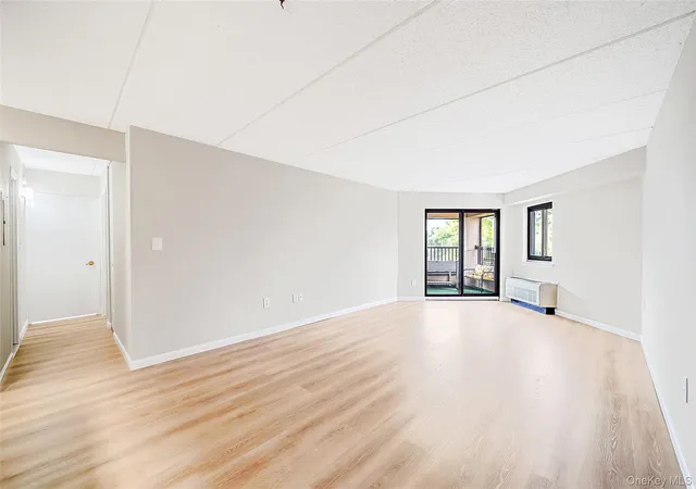 Photo 3 of Sale Pending at 725 Miller Ave #333, Hempstead, NY 11520 | MLS# 1038614 | Listing updated on 2026-09-16
