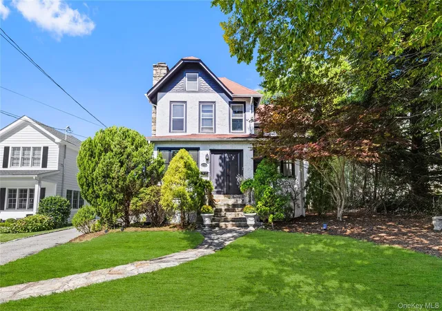 Photo 1 of Single family home for sale at 113 Brambach Rd, Scarsdale, NY 10583 | MLS# 1038619 | Listing updated on 2026-09-22