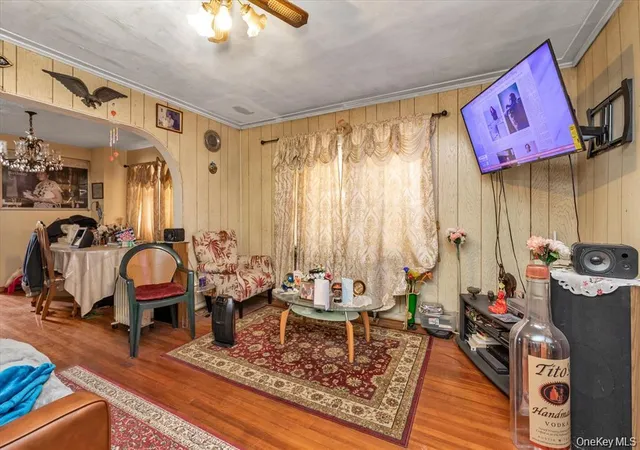 Photo 3 of Single family home for sale at 190 26 118th Avenue, New York, NY 11412 | MLS# 1038624 | Listing updated on 2026-08-14