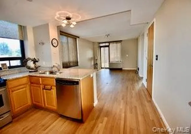 Condo for sale at 11624 Grosvenor Ln #4D, New York, NY 11418 | MLS# 1038658
