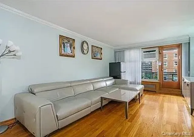 Photo 4 of House for sale at 98-05 63rd Road #5E, New York, NY 11374 | MLS# 1038663 | Listing updated on 2026-10-07