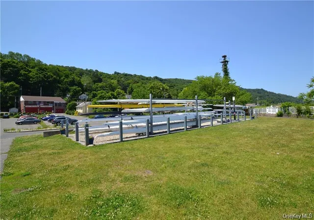 4th image of 318 Harbor Cove #318, Orangetown, NY 10968 | MLS# 1038675