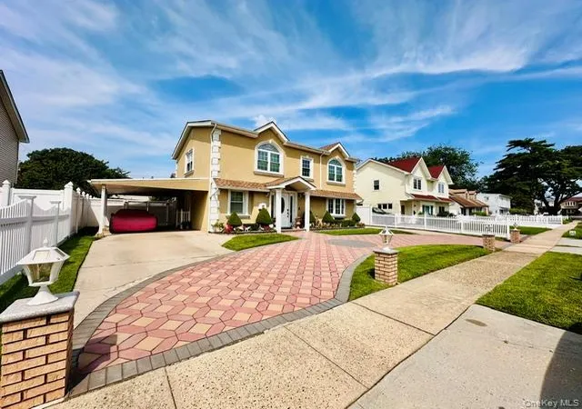 Photo 2 of Sale Pending at 626 Wyngate Dr W, Hempstead, NY 11580 | MLS# 1038683 | Listing updated on 2026-08-29