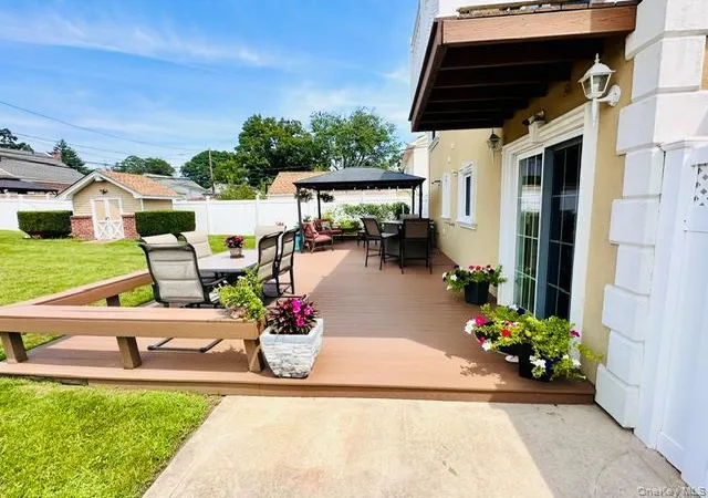 Photo 25 of Sale Pending at 626 Wyngate Dr W, Hempstead, NY 11580 | MLS# 1038683 | Listing updated on 2026-08-29