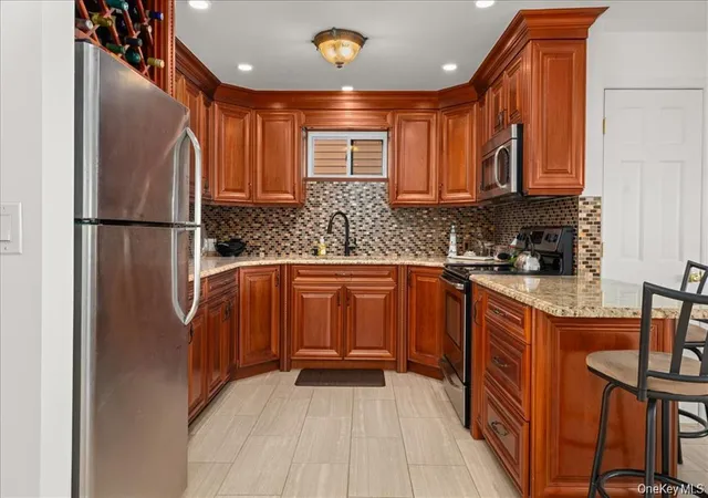 Photo 3 of Single family home for sale at 19 W 13th Road, New York, NY 11693 | MLS# 1038717 | Listing updated on 2026-08-15